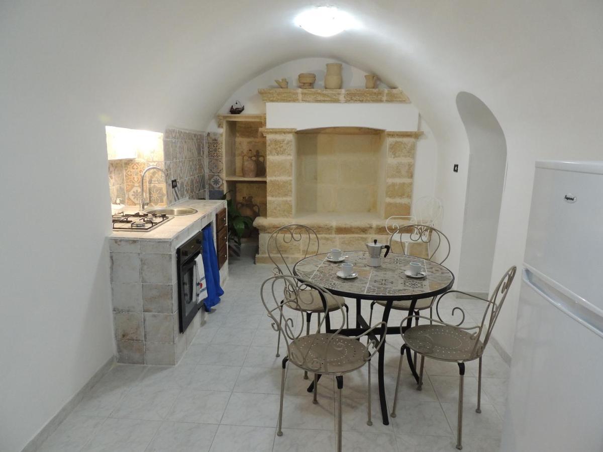 Dimora Dell'Isola กัลลีโปลี ภายนอก รูปภาพ